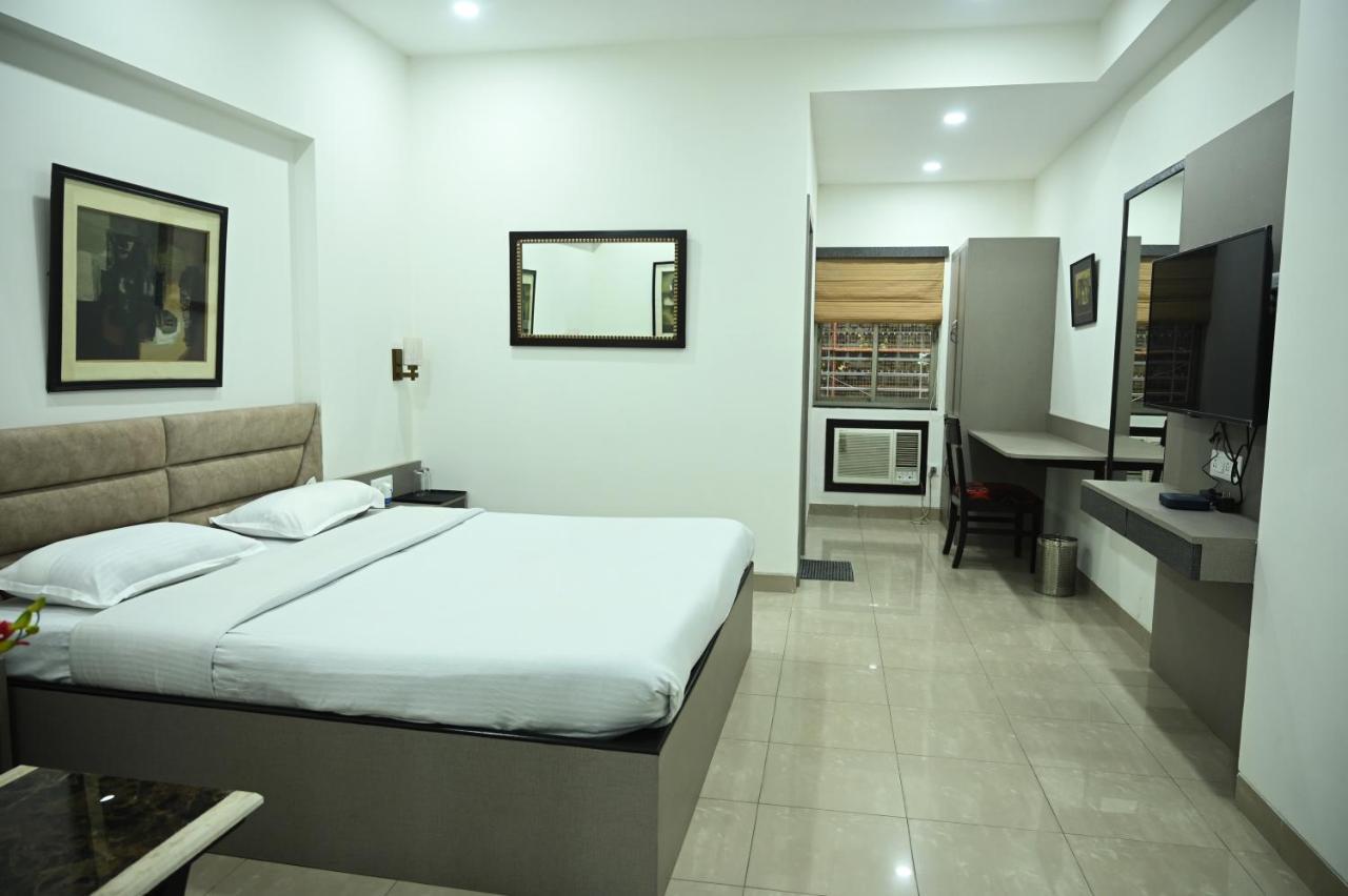 Elgin Suites Calcutta Exterior foto