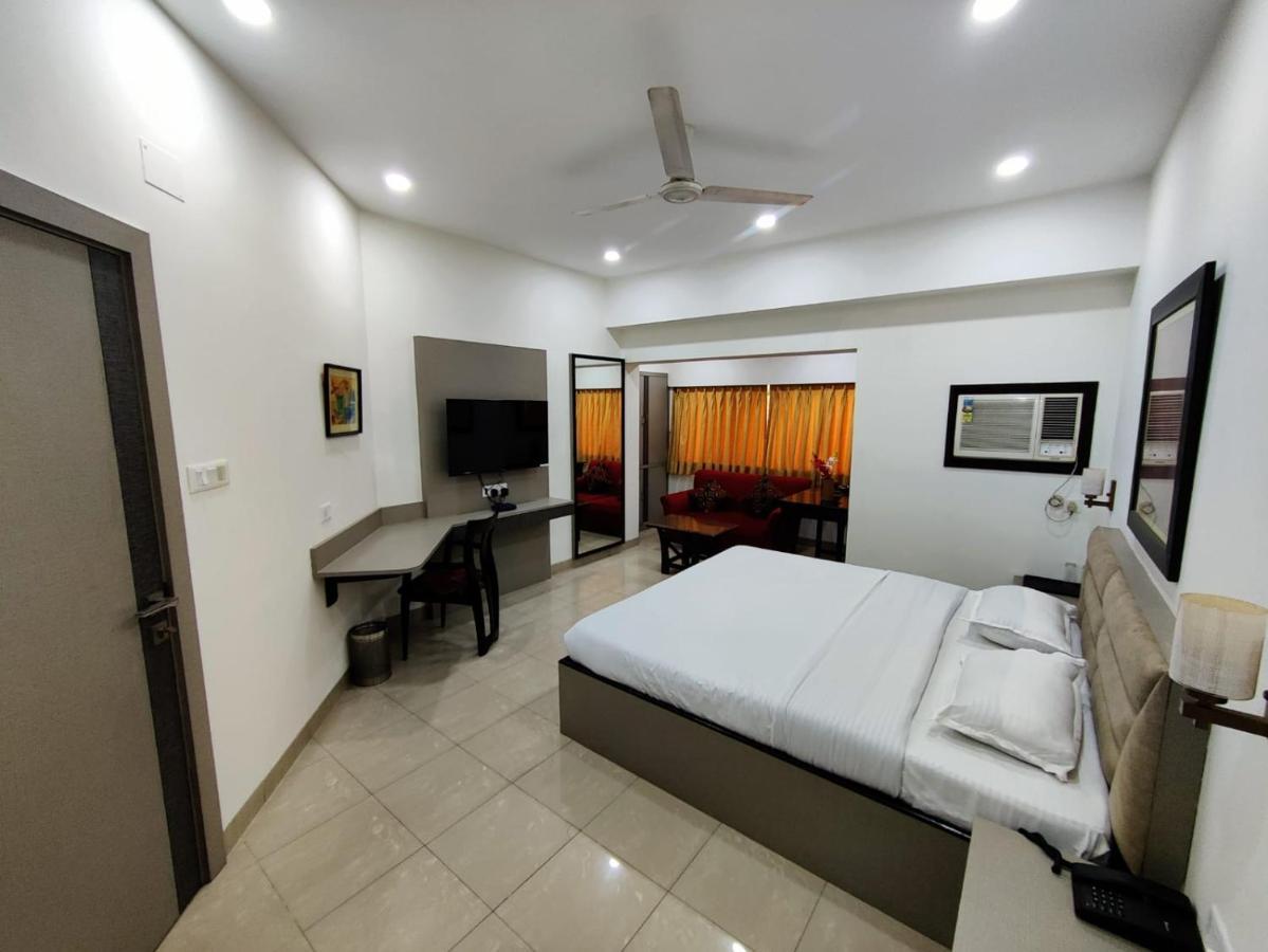 Elgin Suites Calcutta Exterior foto