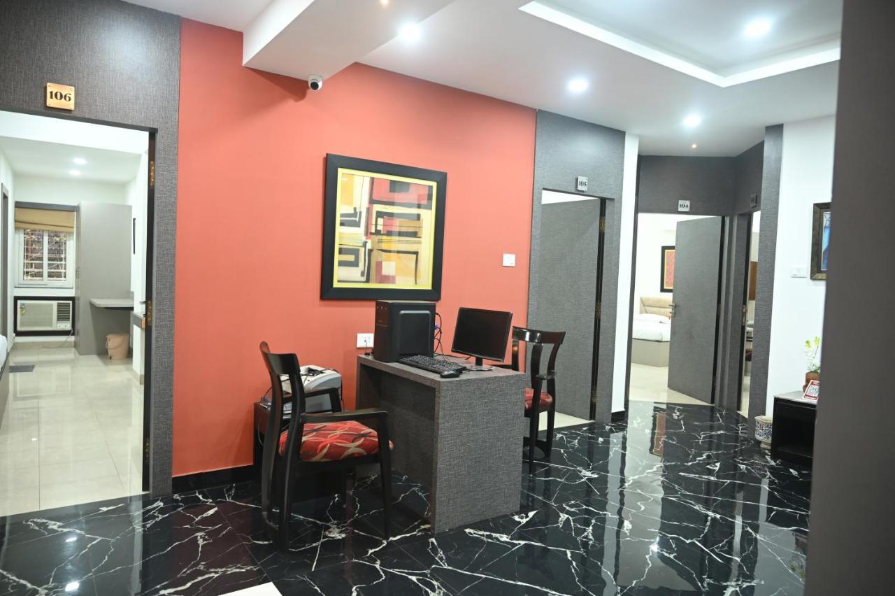 Elgin Suites Calcutta Exterior foto