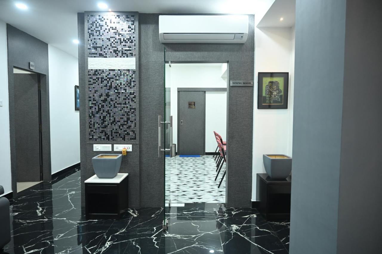 Elgin Suites Calcutta Exterior foto