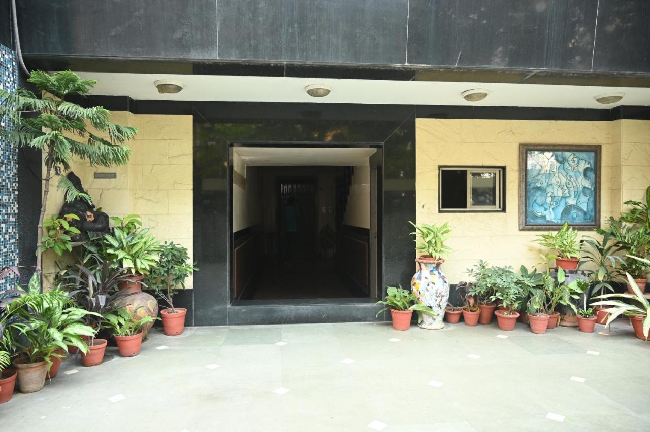 Elgin Suites Calcutta Exterior foto